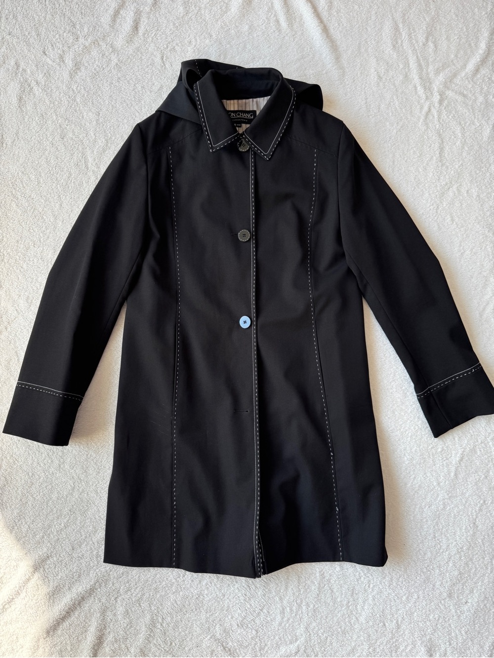 Simon Chang - Black Women's Hooded Coat with Unique White Contrast Stitching